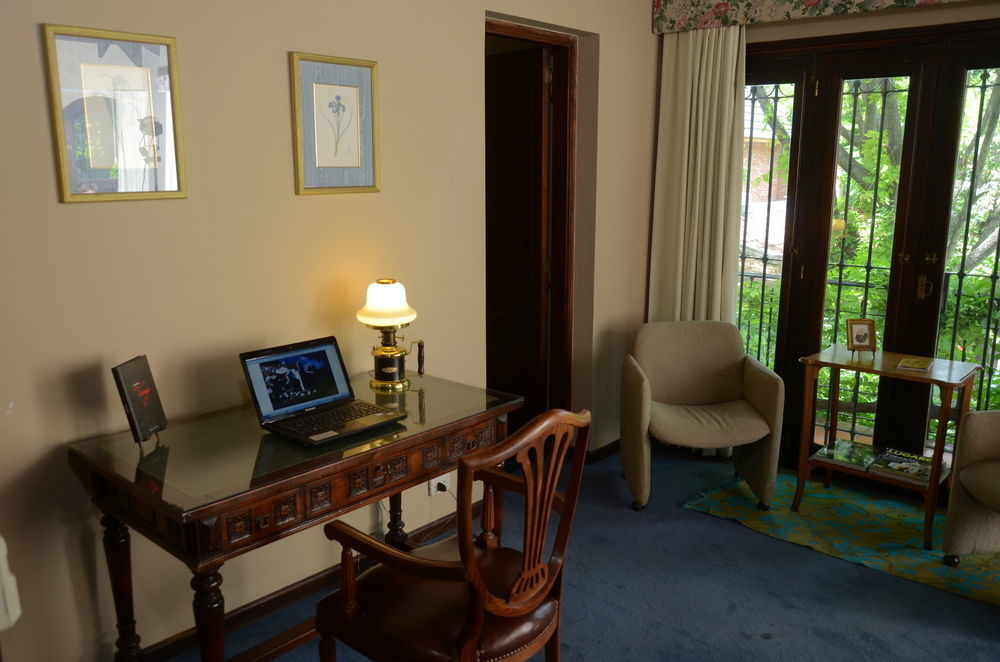 Susana Just Boutique Hotel Vicente Lopez Bagian luar foto